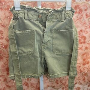 Zara Olive Women's Cargo Shorts